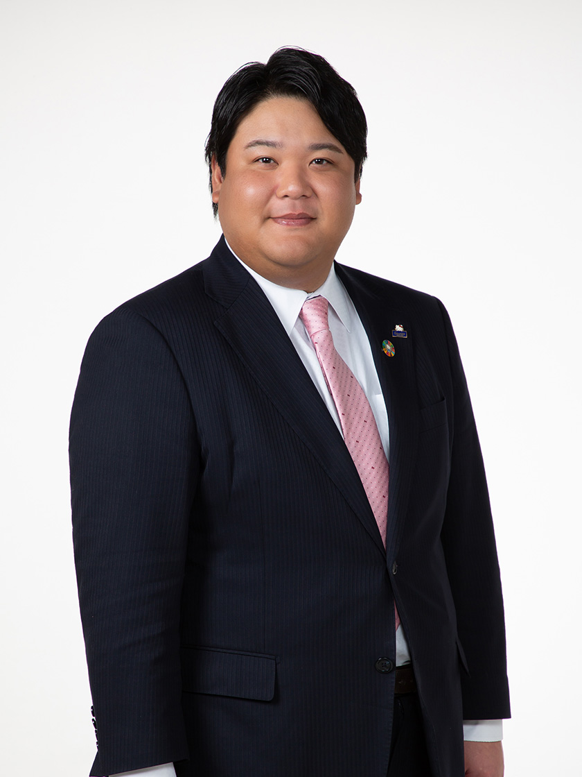 President and CEO Tomokuni Tsuji