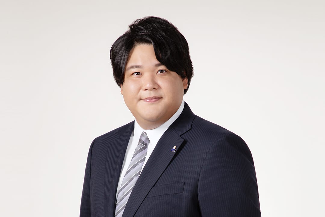 President and CEO Tomokuni Tsuji